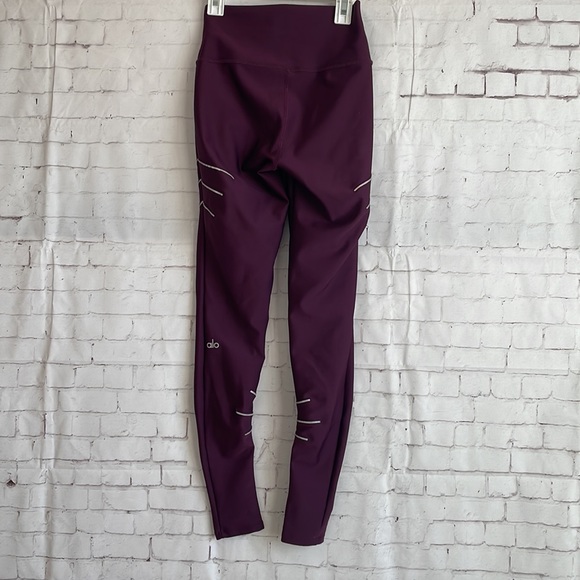ALO leggings in XS - Picture 4 of 14